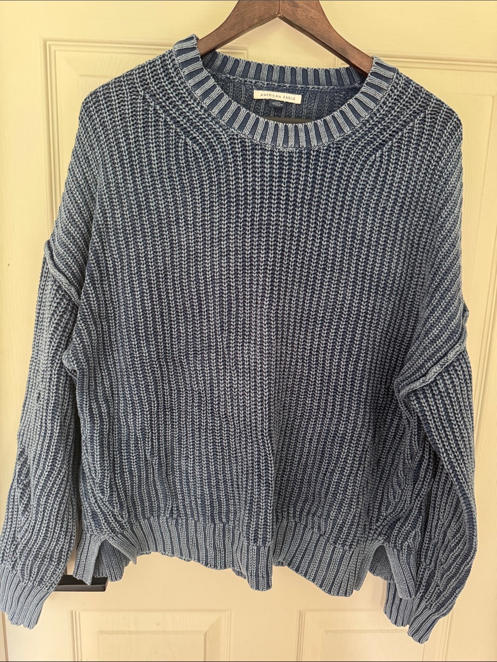 American Eagle Outfitters Blue Ribbed Crewneck Sweater
